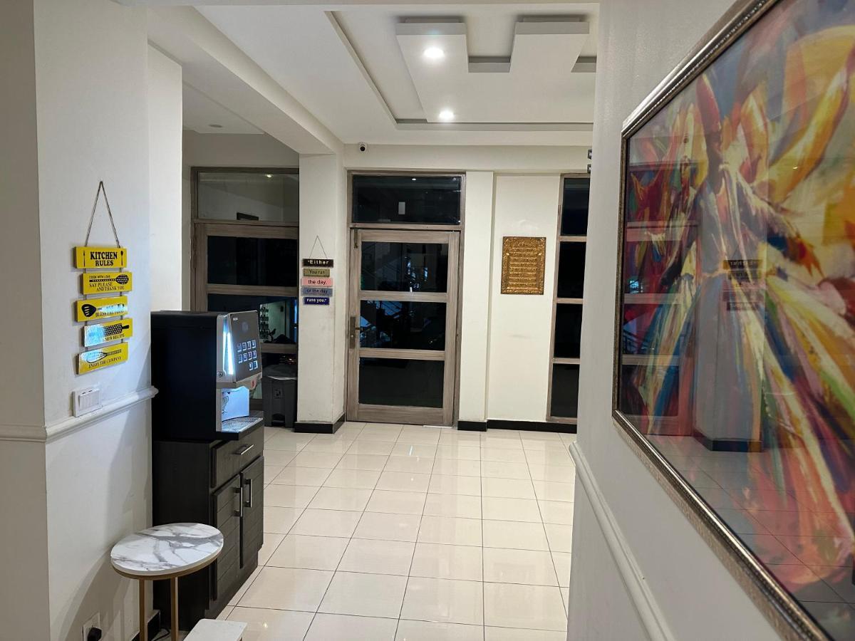 Mudan Hotel And Suite Ισλαμαμπάντ Εξωτερικό φωτογραφία