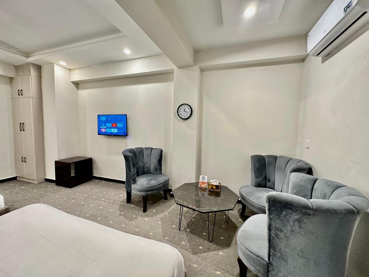 Mudan Hotel And Suite Ισλαμαμπάντ Εξωτερικό φωτογραφία