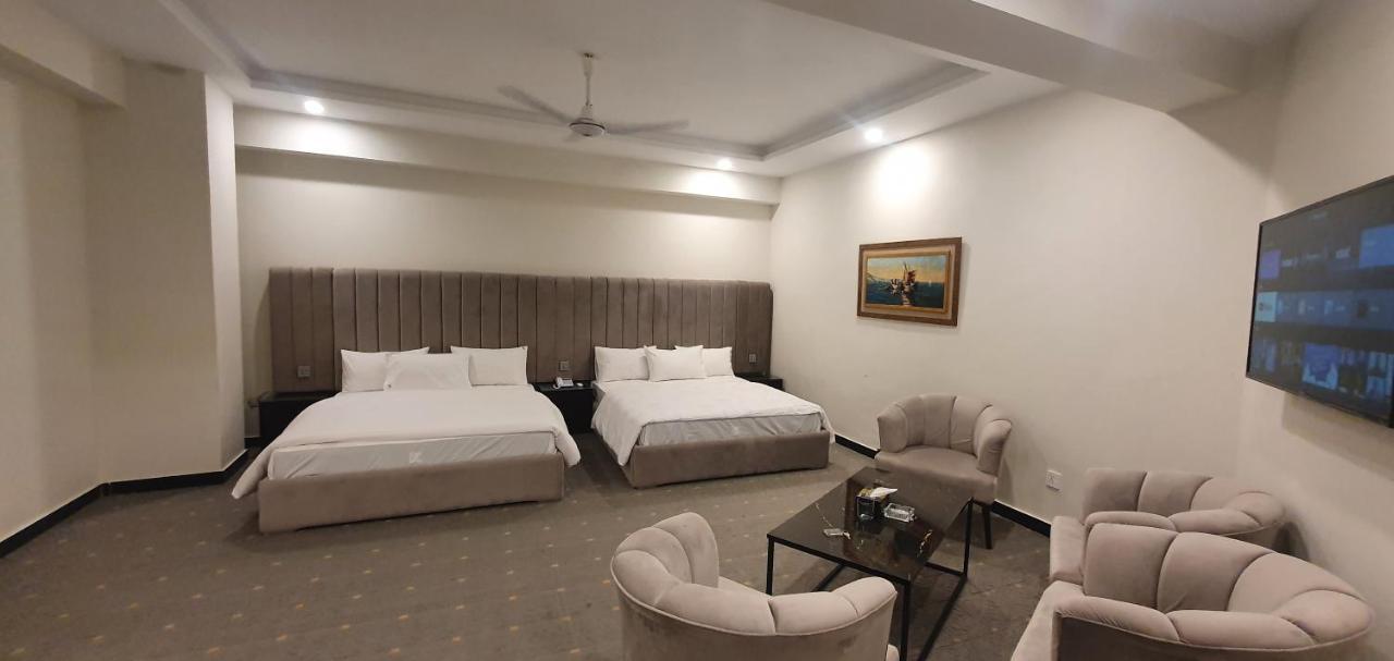 Mudan Hotel And Suite Ισλαμαμπάντ Εξωτερικό φωτογραφία