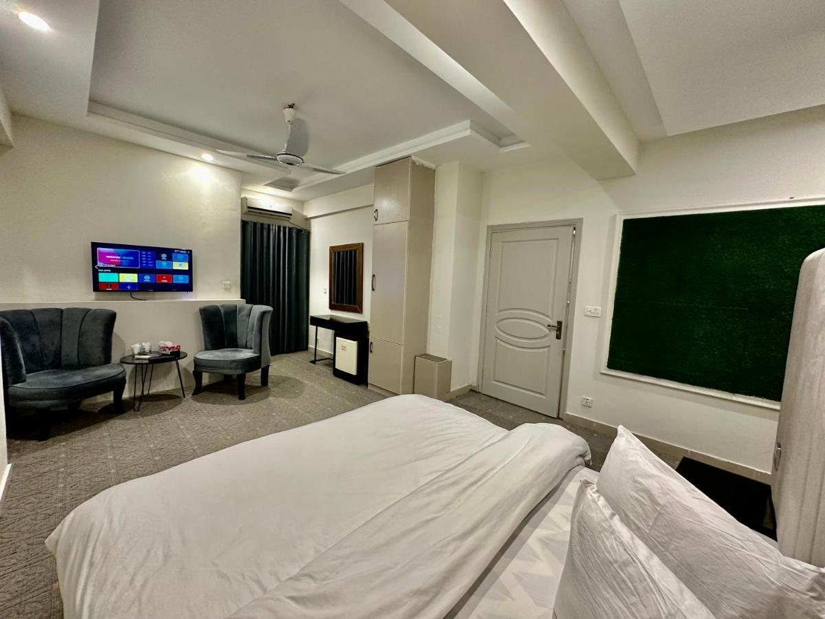 Mudan Hotel And Suite Ισλαμαμπάντ Εξωτερικό φωτογραφία