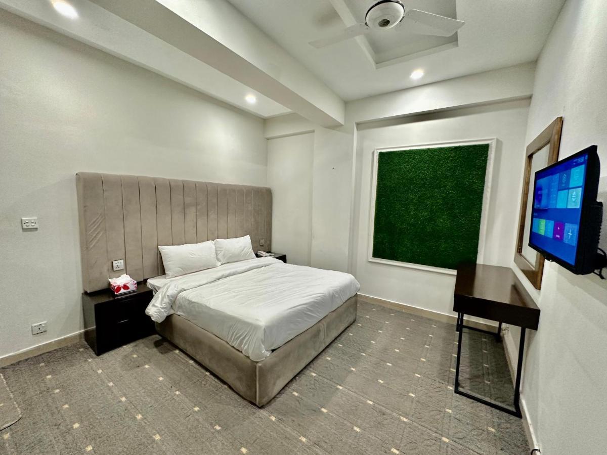 Mudan Hotel And Suite Ισλαμαμπάντ Εξωτερικό φωτογραφία