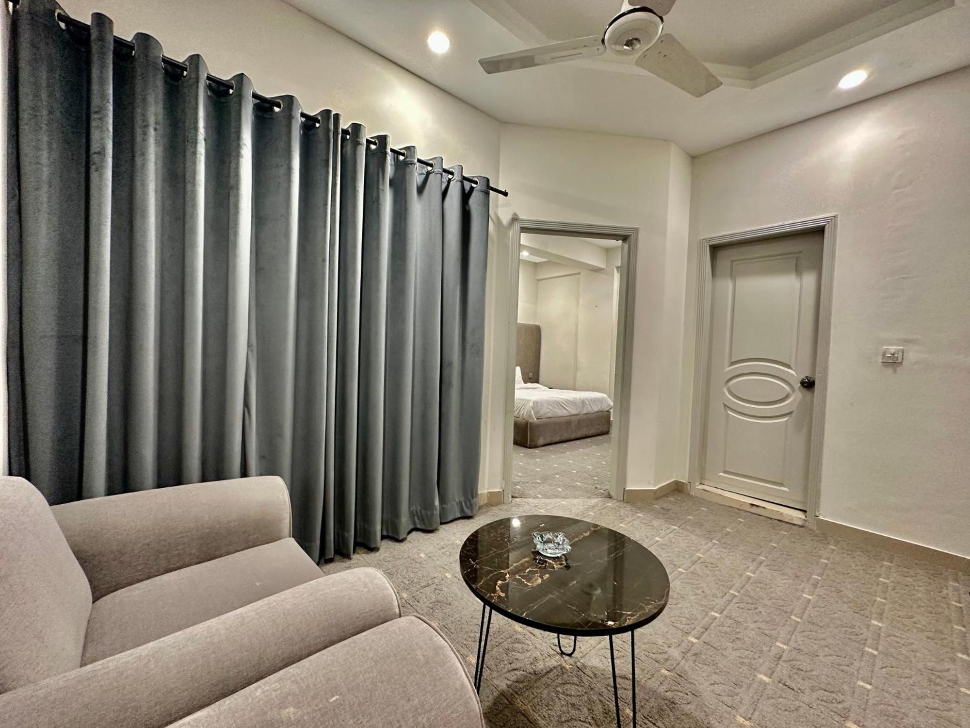 Mudan Hotel And Suite Ισλαμαμπάντ Δωμάτιο φωτογραφία